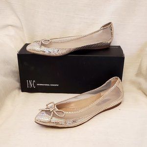 INC  CORSICANUD Hologram Nude metallic Snake Skin design flats Size 9 M